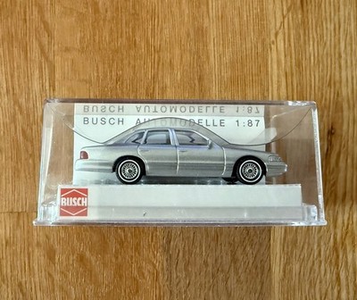 Top: Busch 49000 Ford Crown Victoria Limousine silber Automodell 1:87 OVP!