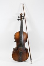 Q84R01- Geige innen Zettel Nicolaus Amatus Cremona 1617 mit Bogen im Koffer