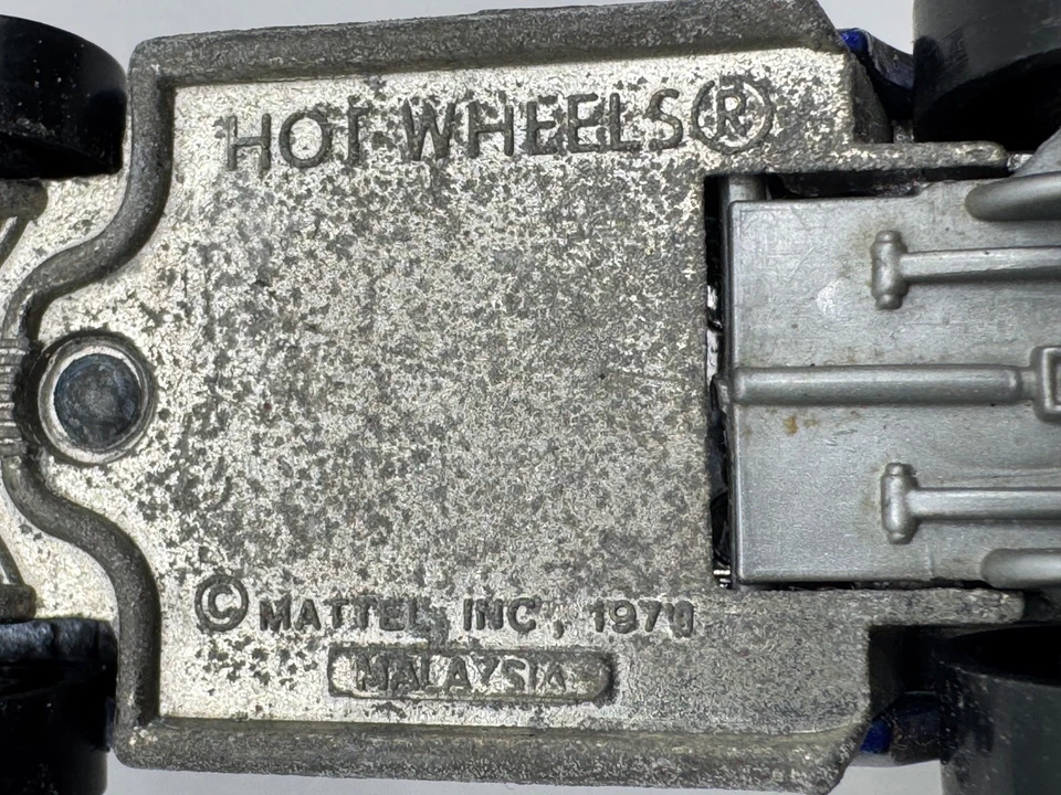 Camioneta pickup Hot Wheels Hi-Rakers Dodge D50 azul metálico Foto 4 de 4