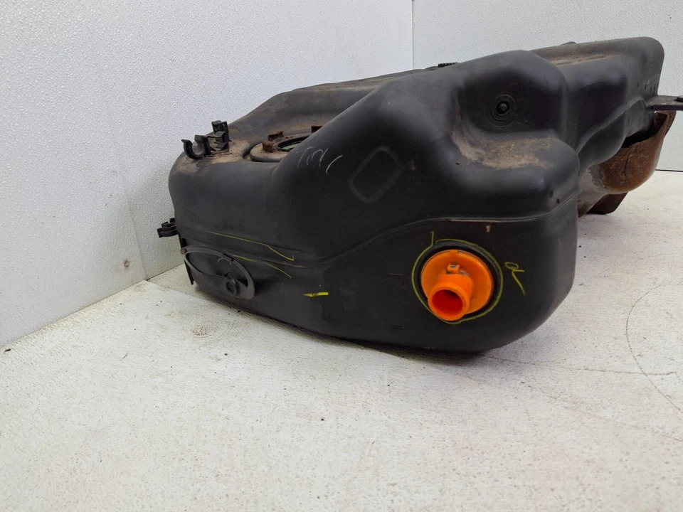 GMC TERRAIN 2018-2022 AWD tanque de combustible depósito de almacenamiento OEM Foto 3 de 4