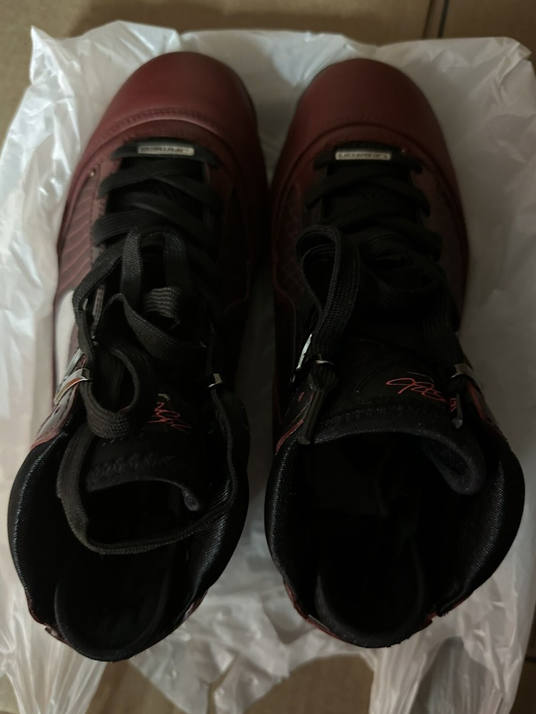 Nike Air Max LeBron VII Retro QS Christmas 2019- Size 8