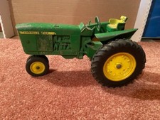 John Deere 3020 3010 toy Tractor 1/16 ERTL Original tires Deluxe Fenders 2 lever