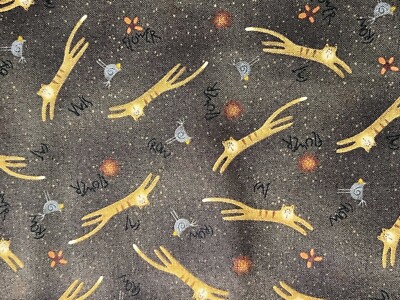 ''Backyard Friends'' cat fabric - Red Rooster