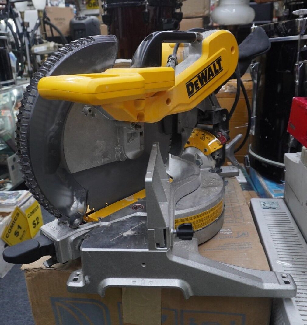 DEWALT DWS716 12 inch Compound Miter Saw eBay
