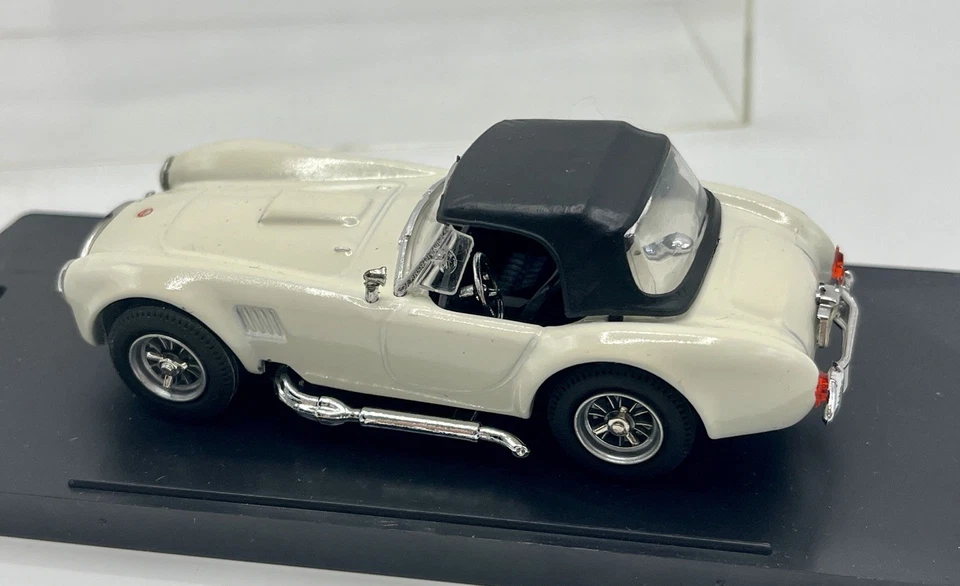 AC COBRA 412 Stradale au 1:43° - BANG 412 made in Italy - Neuf - Photo 3/4