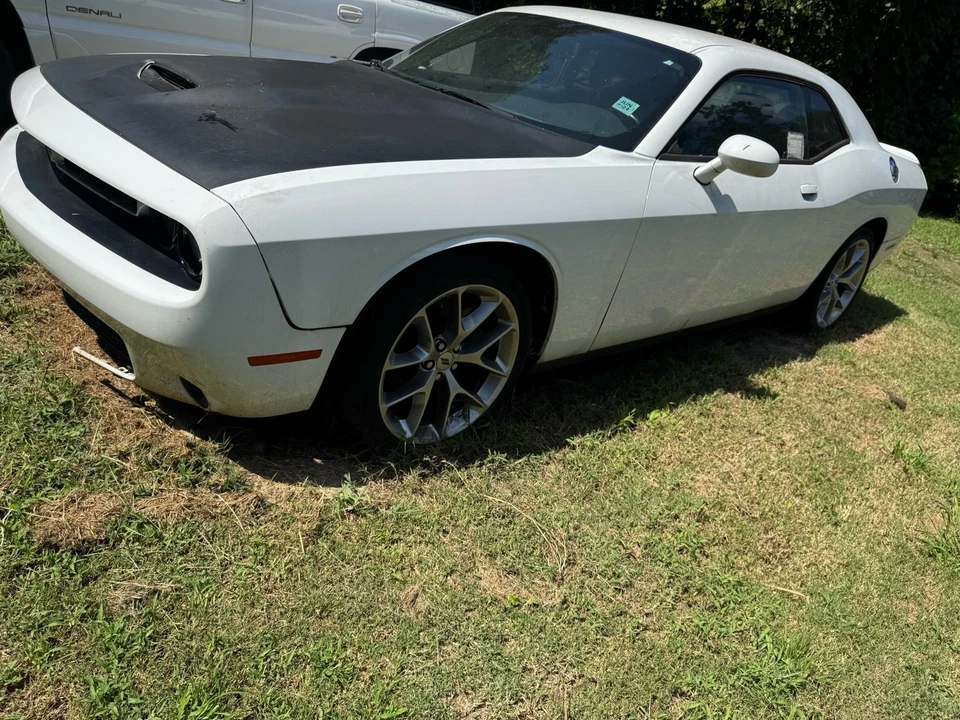 Dodge Challenger GT 2020 Foto 3 de 4