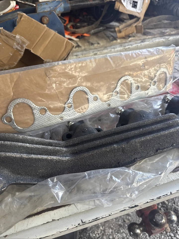 Nuevo colector de escape pasajero pieza 1975-1987 Ford E100 Econoline EXA52296 Foto 4 de 4