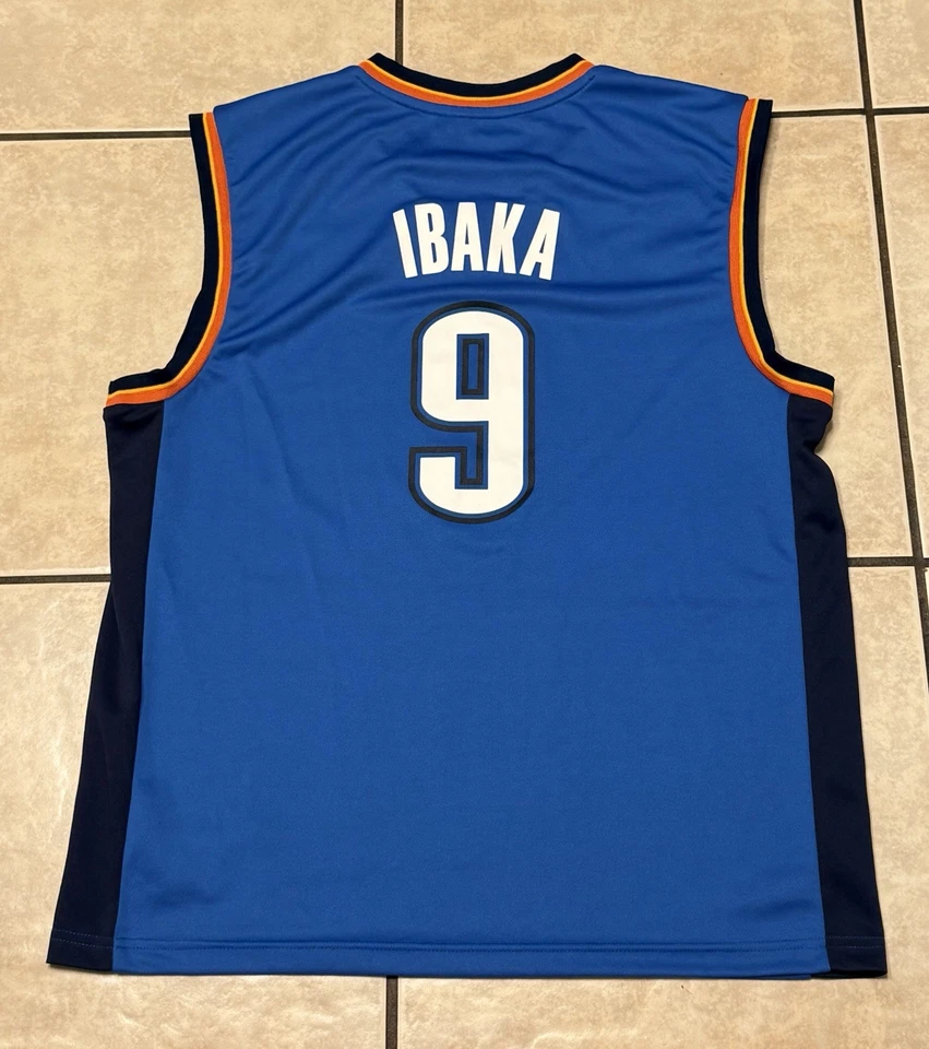 Camiseta Adidas Serge Ibaka Grande Oklahoma City Thunder OKC SGA Chet Durant Foto 2 de 4