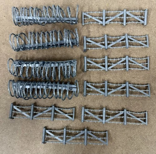 Vintage Marx WWII Battleground Combat Playset Accessories Barbed Wire 11 pcs