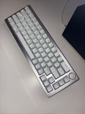 Cooler Master CK721 65% Wireless Mechanical Gaming Keyboard White   Pre-Owned