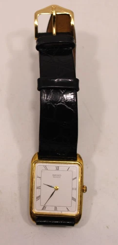 Seiko Vintage Quartz Watch Wristwatch 6530-5200 New Battery Fitted