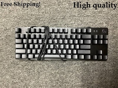 Logitech G413 Backlit Mechanical Gaming Keyboard with USB Passthrough   Carbon