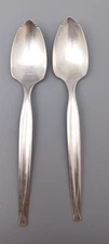 Vintage 2 Grapefruit Spoons WM Rogers MFG. Co Silverware