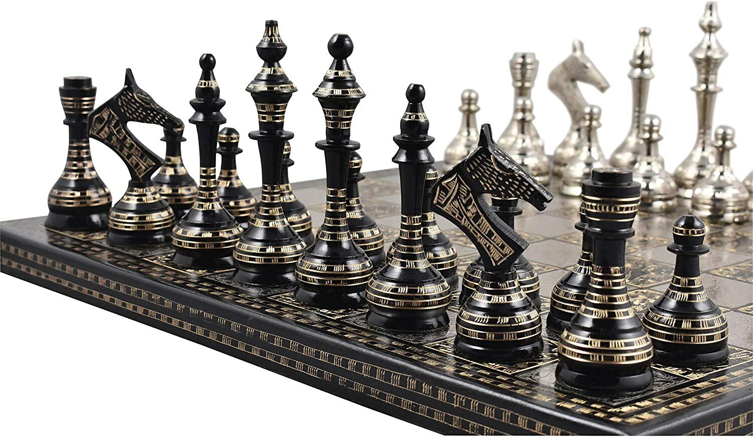 Brass Metal Luxury Chess set, Pieces & Board game antique collectibles  vintage