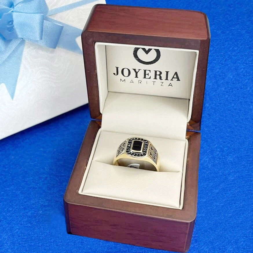 Jewelry box 2024 for engagement ring