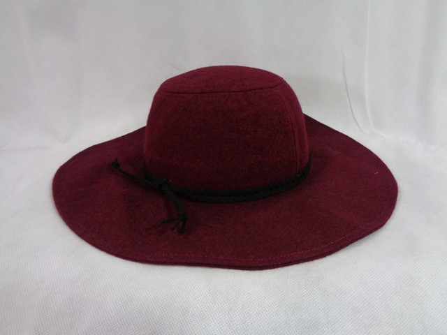 womens red floppy hat