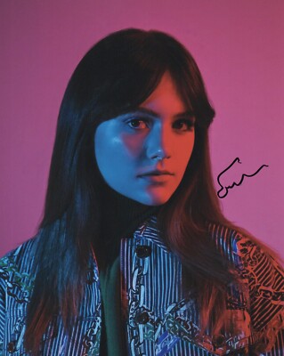 EMILIA JONES SIGNED PHOTO (8)