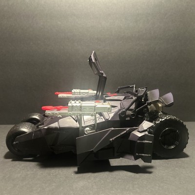 Batman Begins DARK KNIGHT 13'' Electronic Batmobile Tumbler Mattel 2005 Missiles