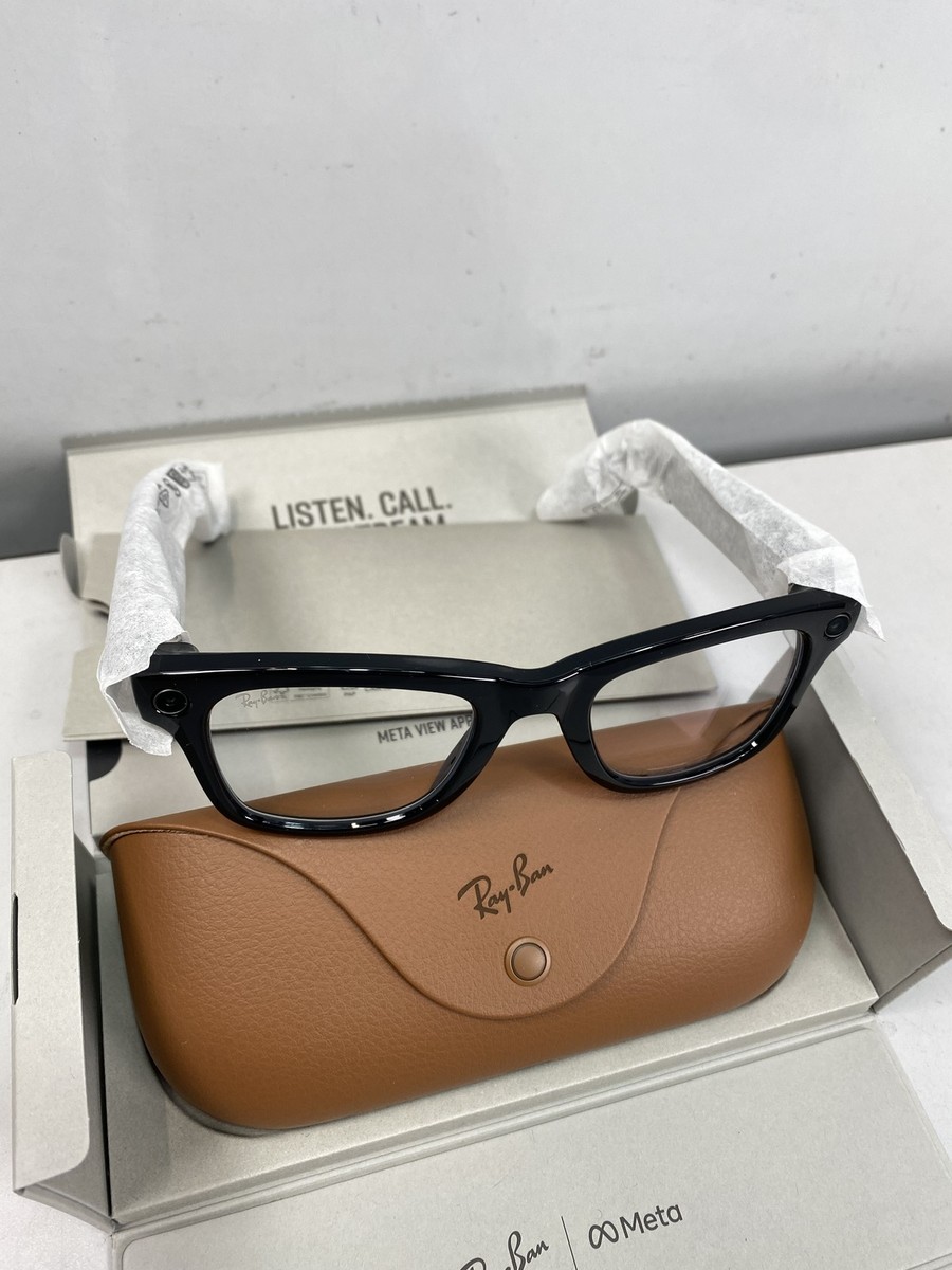 RAY-BAN Meta Wayfarer RW4006 Sunglasses Shiny Black/Transitions