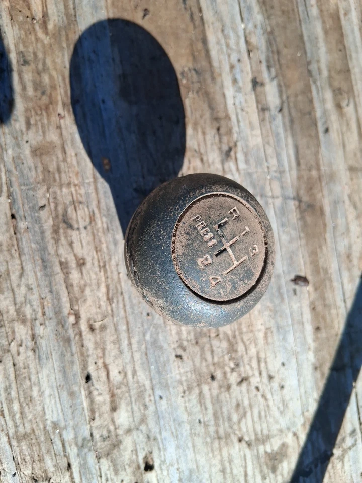 Jeep CJ7 1976-1986 ¿Transmisión 4 velocidades? Palanca de cambios T98 - 148H Foto 2 de 4