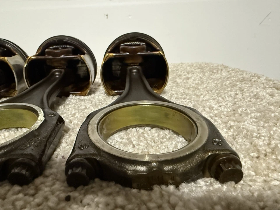 Juego de 6 pistones de motor 11-16UDI sq5 3,0 L con bielas Foto 3 de 4