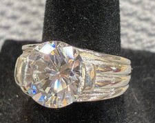 925 sterling silver Ring Size 7 Clear Center Stone.