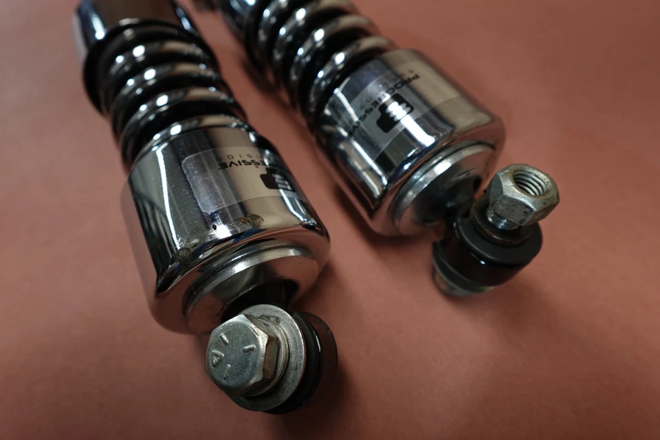 2012-2016 Harley Davidson FLHX Street Glide 后渐进式减震器 — 第 4/4 张图片