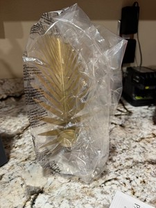 Party Lite Gilded Palm Tealight Holder