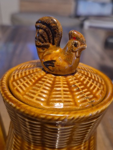 Vtg. Japanese Ceramic Basketweave Rooster Theme Coffee Pot - Picture 4 of 16