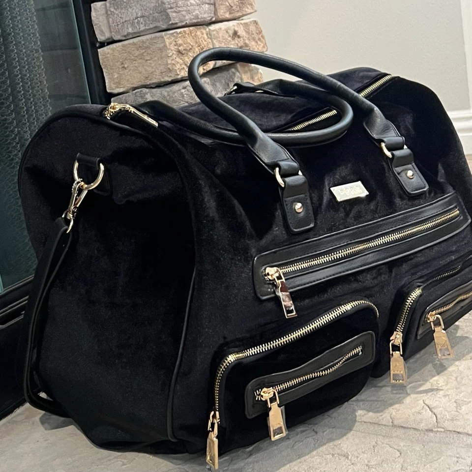 ¡Nuevo! Bolso de Lona Bebe Negro Big Spender Terciopelo Fin de Semana/Correa Bandolera Foto 2 de 4