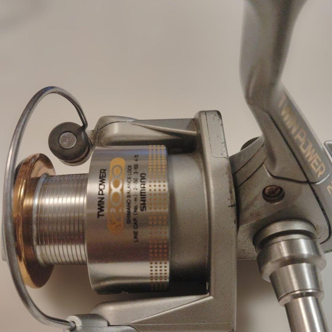 SHIMANO Twin Power 2000 Spinning Reel OLD VINTAGE Metal Spool KA154