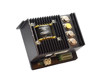 WHELEN POWER MASTER 01-0285548-00 , 01028554800 400W Power Amplifier