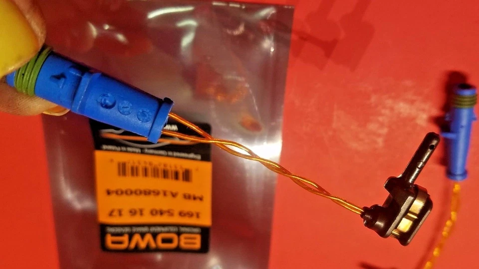 Juego de sensores de advertencia de pastillas de freno Mercedes X2 B C CLA E G GLA GLC BOWA OEM Foto 3 de 4