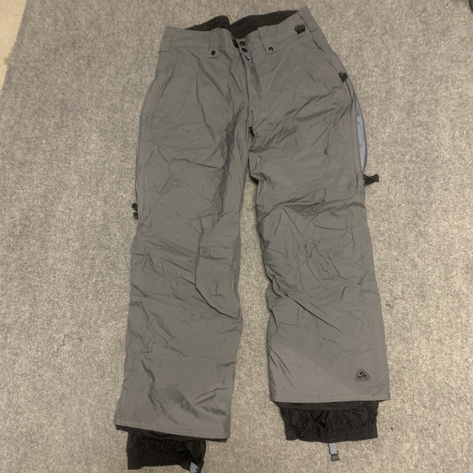 Nike Ski Snowboard Snow Outdoor ACG Outer Layer 3 Pants Size Med Gray Storm Fit