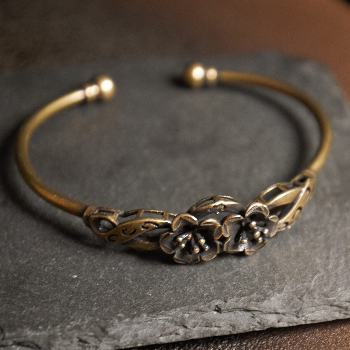 Vintage Antique Style Brass Flower Open Cuff Bracelet Women's