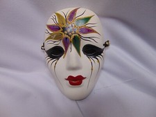 Vintage Mardi Gras Masquerade Face Mask Louisiana Hand Painted Wall hanger 6 x 4
