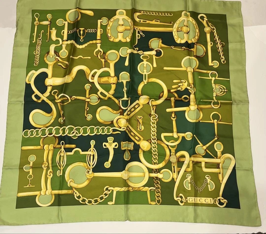 Gucci Horsebit Écharpe Étole Logo GG Motif Horse Tack Chaîne Vert Femme