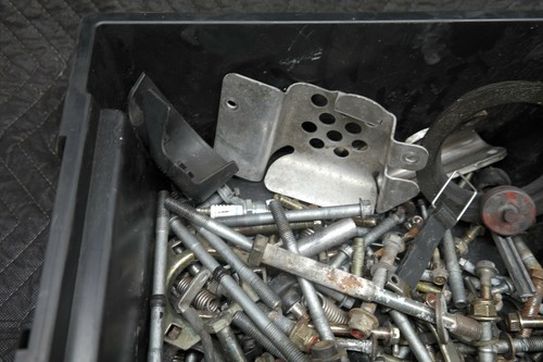 06 2006 Skidoo 1000 Summit Highmark Snowmobile Body ENGINE Bolts Hardware Nuts - Picture 2 of 5