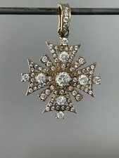 Large SNOWFLAKE Pendant with CUBIC Cubic Zirconia CZ's 925 Silver