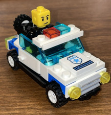 Vintage Lego Square head Policeman & Jeep Car Collector Peice Old Style