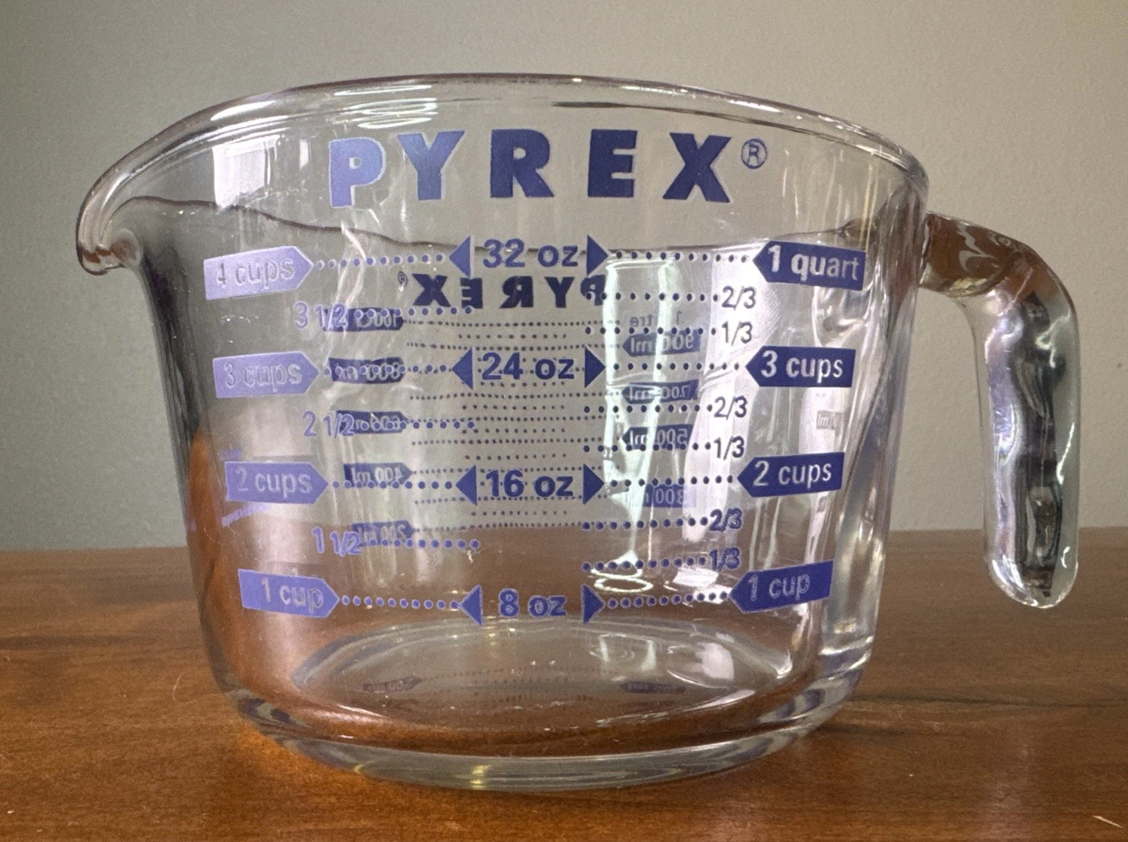 Vintage Pyrex 4 Cup 1 Quart 1000ML Blue Lettering Glass Liquid Measuring Cup USA
Opens in a new wind