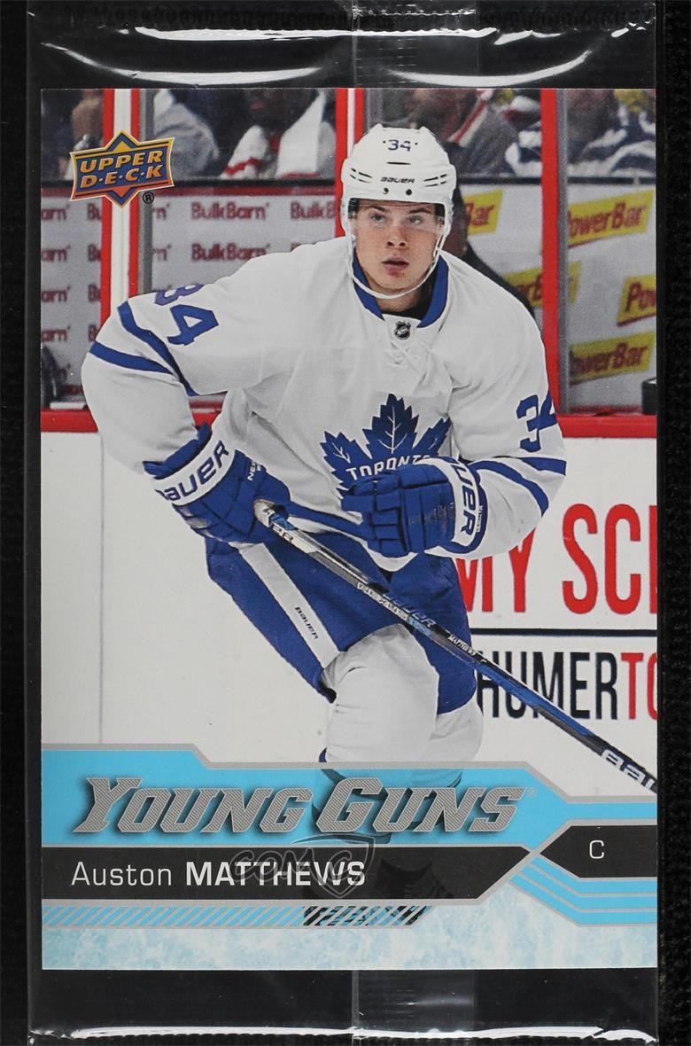 2016-17 Upper Deck Young Guns Jumbo Auston Matthews #201 0f6v