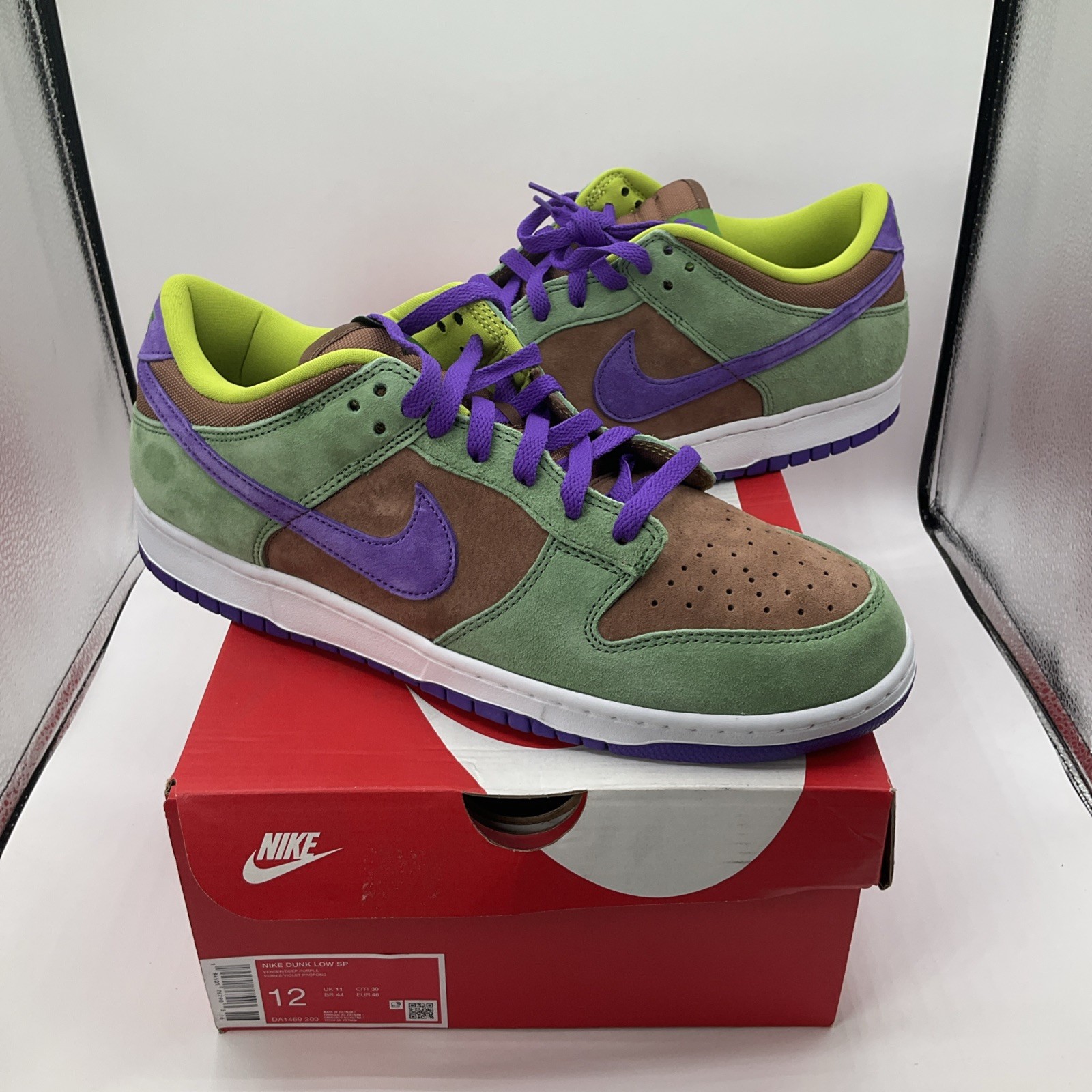 NEW Nike Dunk Low SP DA1469-200 Veneer Deep Purple Suede Shoes Size 12