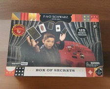 FAO Schwarz Marvins Main Stage Magic Box Of Secrets 125 Magic Tricks