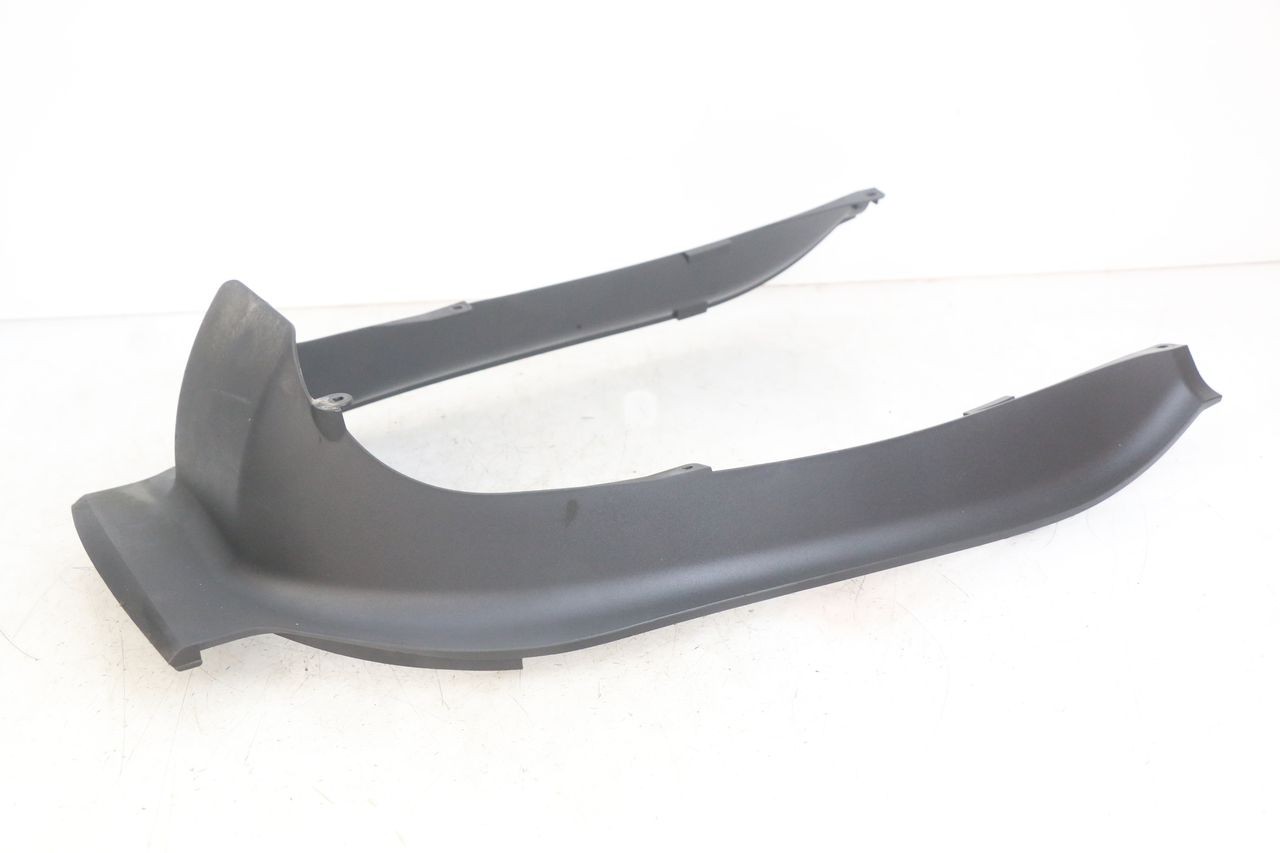 TAPA BAJO EL ASIENTO - YAMAHA YP MAJESTY 400 (2004 - 2008)