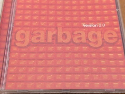 Garbage - Version - 2.0 - 1998 Mushroom Push it Temptation waits When I grow up