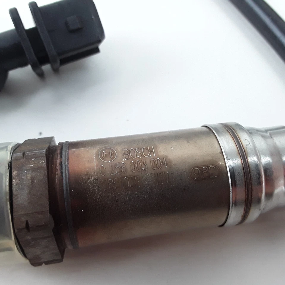 Sensor de oxigênio upstream compatível com 1985 Peugeot 505 NOVO FABRICANTE DE EQUIPAMENTO ORIGINAL Bosch 13004 0258003004 - Imagem 3 de 4