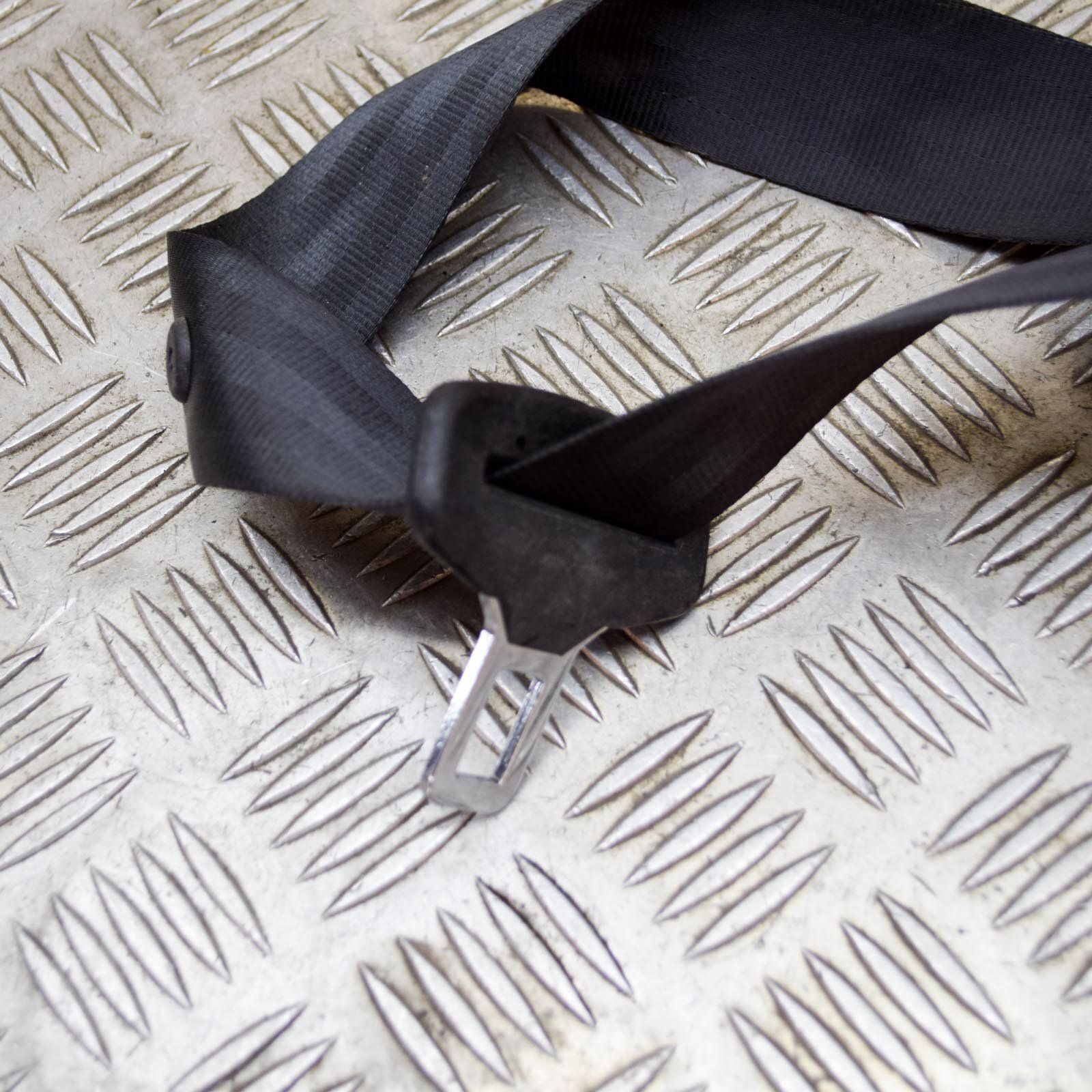 LR Range Rover Evoque L538 Seat Belt Front Left BJ32611B09CD8PVJ 2017