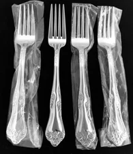 New ONEIDA Stainless AZALEA Set Of 4 DINNER FORKS 7 5/8" Glossy Flatware NEW