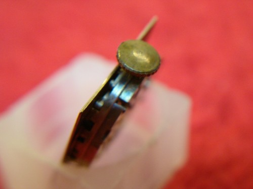 VINTAGE KINGSTON WRISTWATCH W/ 17 JEWEL MOVEMENT - INTERESTING CASE DESIGN - Picture 7 of 12
